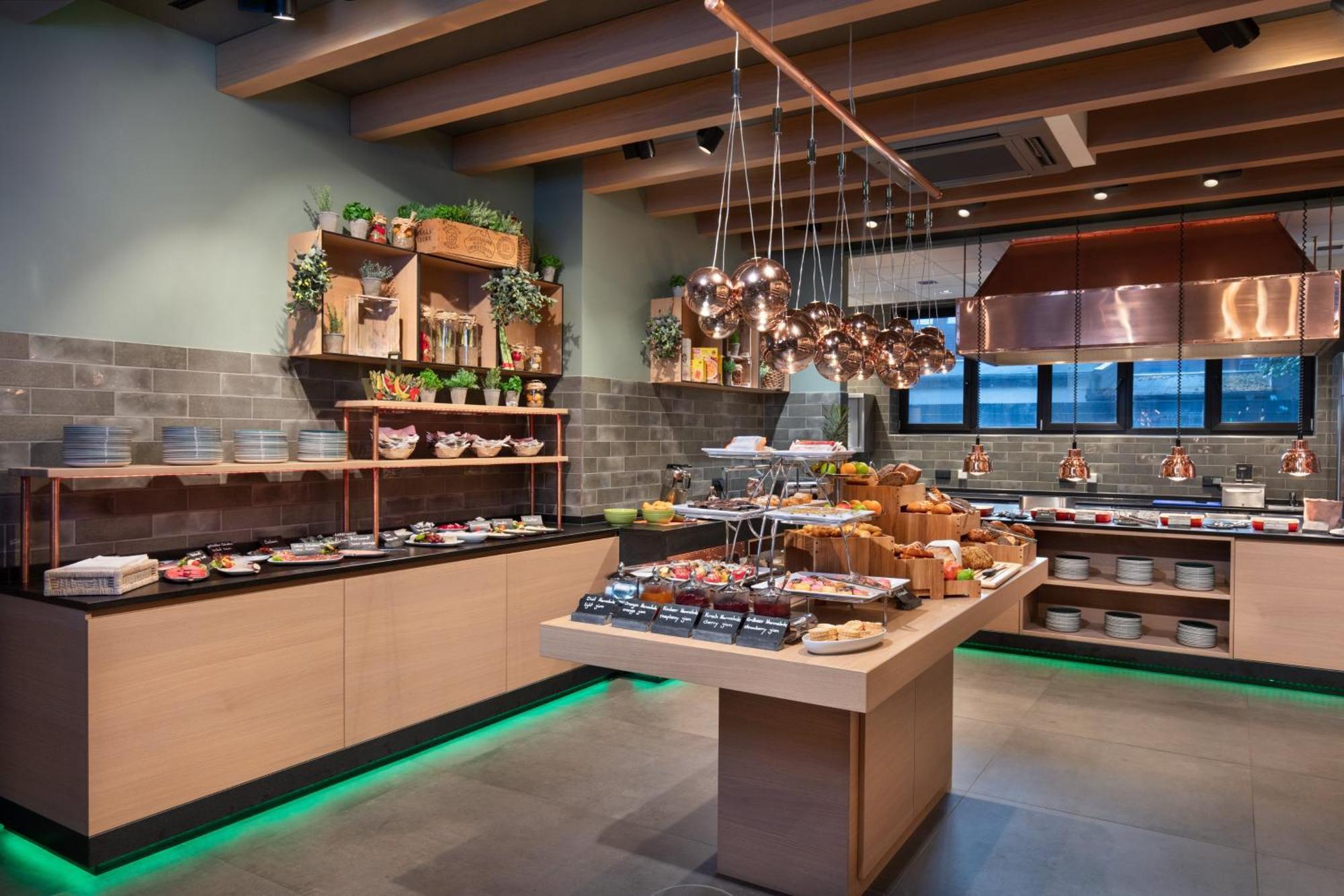 Holiday Inn - Osnabrueck By Ihg Екстериор снимка